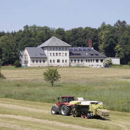 アパート 4 Sayda